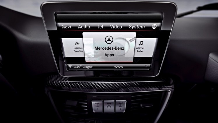 Mercedes-Benz G-Klasse klaar voor modeljaar 2016 met nieuwe motoren en aangepast in- en exterieur. Ook het onderstel is verbeterd.