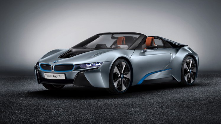 De BMW i8 Spyder is onderweg naar CES 2016. Op de technologiebeurs onthult het merk de productieversie van de i8.