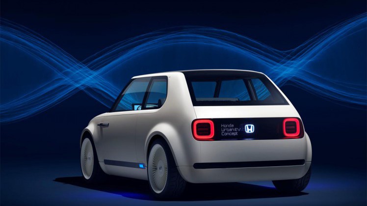 Honda laat in Frankfurt de Urban EV Concept zien, een compacte, elektrisch aangedreven auto die in 2019 zal verschijnen.