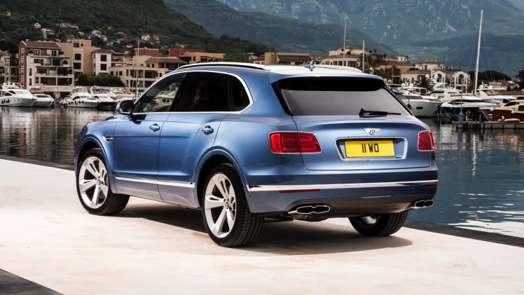 Na de introductie van de Bentley Bentayga W12 is het de beurt aan de Bentayga Diesel met 4.0 V8 dieselmotor, goed voor 435 pk en 900 Newtonmeter. De snelste diesel-SUV ooit!