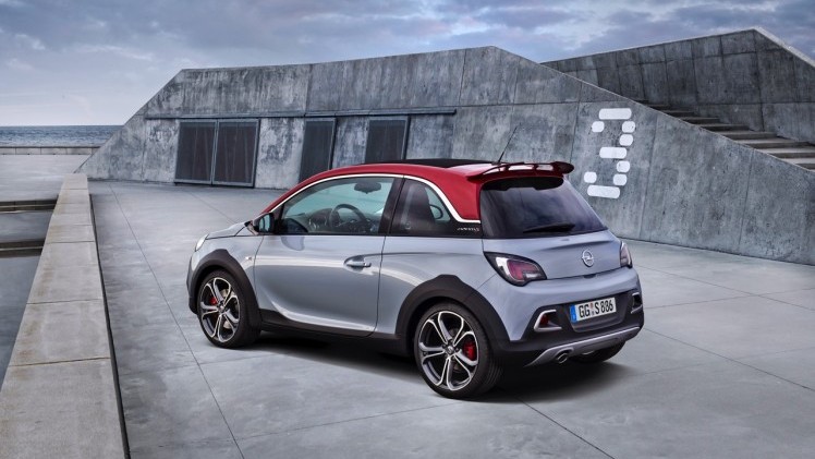 Opel gaat met de Adam Rocks S aan de bak voor prijzen vanaf 24.995 euro.