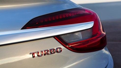 Opel Cascada nu ook leverbaar met 1.6 Turbo 200 pk. Prijzen vanaf iets meer dan 39 mille.