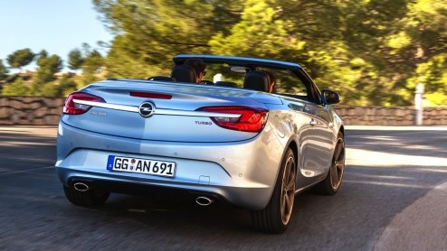 Opel Cascada nu ook leverbaar met 1.6 Turbo 200 pk. Prijzen vanaf iets meer dan 39 mille.