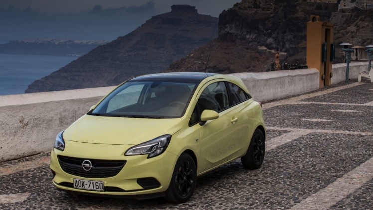 Door de 95 pk sterke 1,3 liter viercilinder dieselmotor te koppelen aan de vijftraps 'easytronic' automaat heeft Opel de uitstoot weten te drukken tot 82 gram CO2 per kilometer: 14% bijtelling!