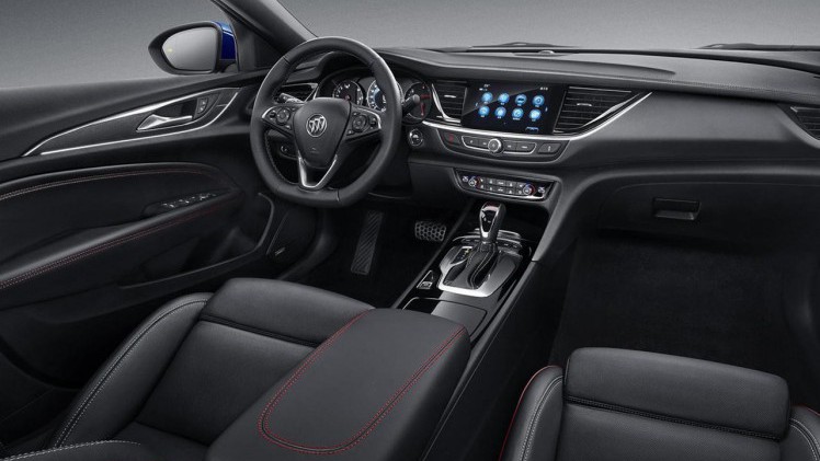De Opel Insignia wordt in China verkocht als Buick Regal. Daarvan verschijnt nu de sportieve GS-versie die een voorbode lijkt van de Insignia OPC.