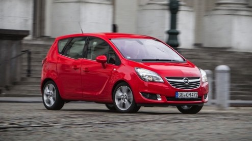 Test Opel Meriva 1.4 Turbo met automaat, het faceliftmodel is subtiel opgefrist en krijgt ook een nieuwe 1.6 CDTI met 20% bijtelling.