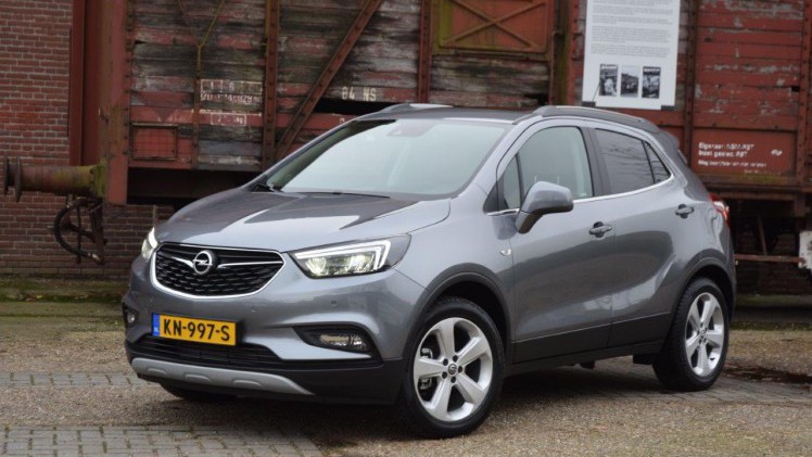 Opel Mokka X rijtest AutoVandaag