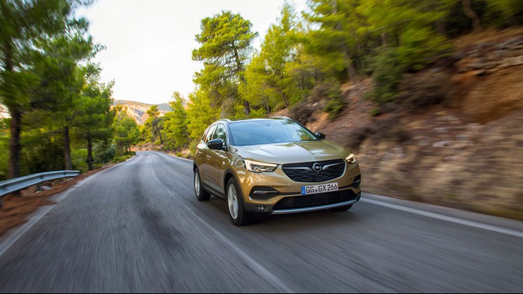 Opel breidt de Grandland X uit met de 2 liter diesel.