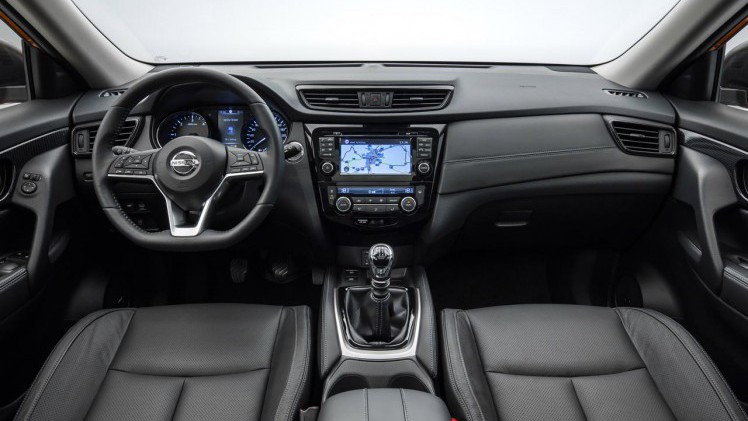Nissan geeft de X-Trail een bescheiden facelift en introduceert vooral nieuwe technieken.