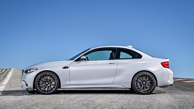 BMW verhoogt het prestatieniveau van de M2 in de M2 Competition.