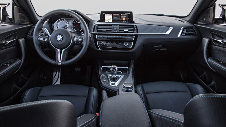BMW verhoogt het prestatieniveau van de M2 in de M2 Competition.