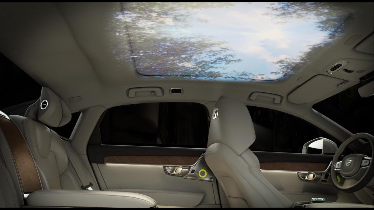 Volvo laat in Beijing een speciale uitvoering zien van de S90. Deze Ambience is voorzien van alle denkbare luxe plus een projectie op het plafond met bijbehorende geluiden.