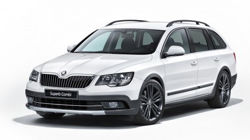 Skoda Superb Outdoor doet stoer met avontuurlijk exterieurpakket.