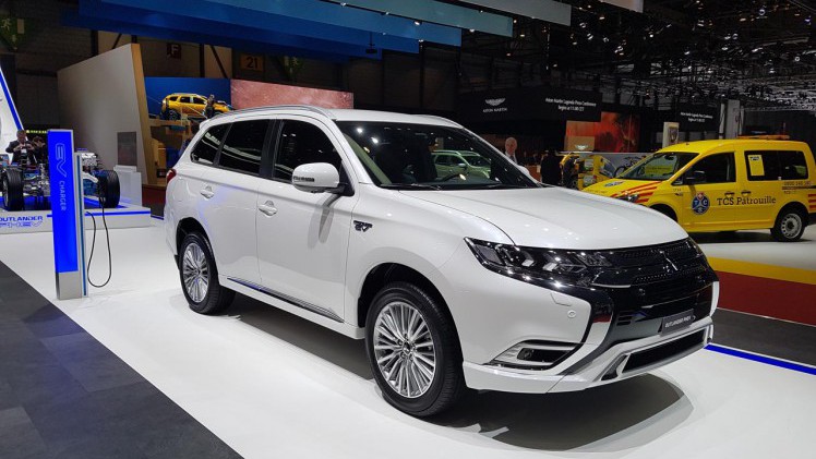 Veel nieuws op de autosalon van Geneve dit jaar onder meer bij Toyota, Hyundai, Seat, Dacia en Mitsubishi.