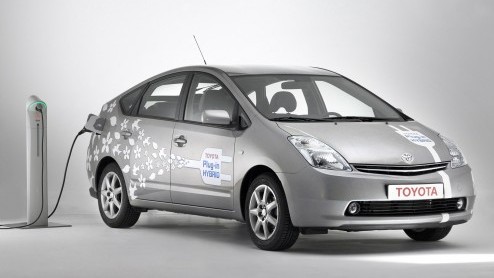 Niet alleen Toyota is trots op hun plug-in hybridetechniek. Eurelectric, de koepelorganisatie van de Europese elektriciteitsindustrie, heeft Toyota onderscheiden voor deze hybride-met-stekker-techniek