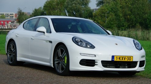 Test Porsche Panamera S E-Hybrid, plug-in hybride van Porsche die zijn 14% bijtelling verdient.