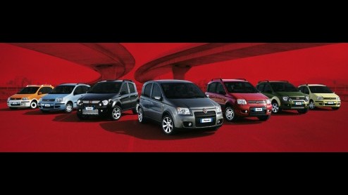 Is de Fiat Panda een zakenauto? Dat laten we even in het midden, maar in de verkiezing Zakenauto van het jaar ging de kleine Italiaan  eveneens Auto van het Jaar 2004 - wel als A-segment winnaar naar