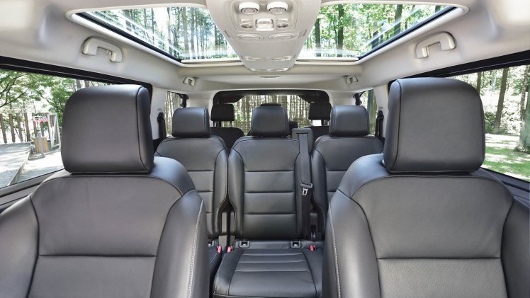Toyota introduceert de ProAce Shuttle, ProAce Verso in Compact, Medium, Long en Executive-uitvoering.