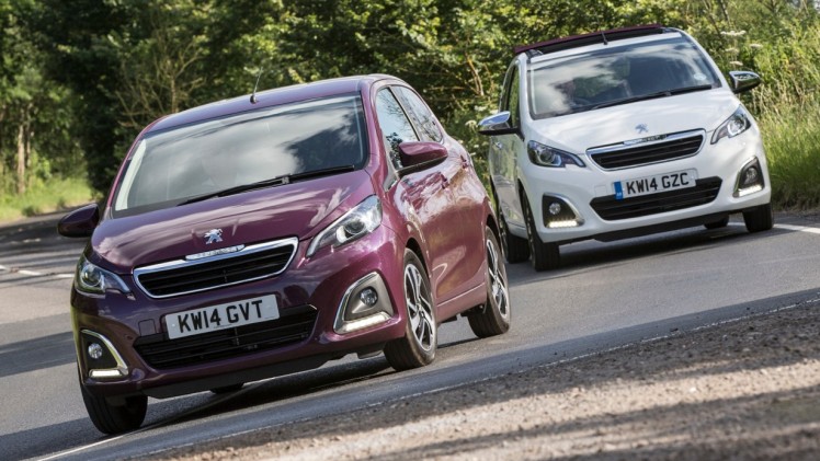 Peugeot stuurt de 108 als modeljaar 2016 de weg op met Euro6-motoren, de Roland Garros uitvoering, nieuwe Mirror Screen en Active City Brake.