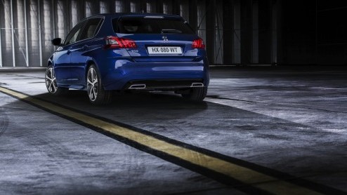 Peugeot 308 GT en 308 GT SW vanaf januari 2015 leverbaar. Prijzen starten bij 32.950 euro.