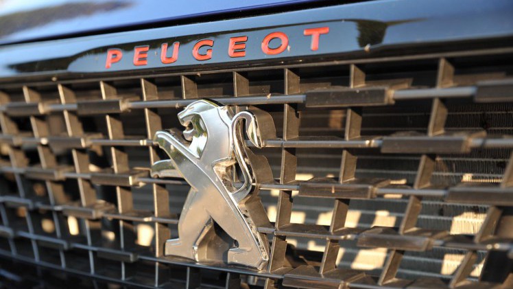 Peugeot neemt in de facelift van de 308 natuurlijk ook de sportieve GTi mee. AutoVandaag maakte opnieuw kennis met deze versie.