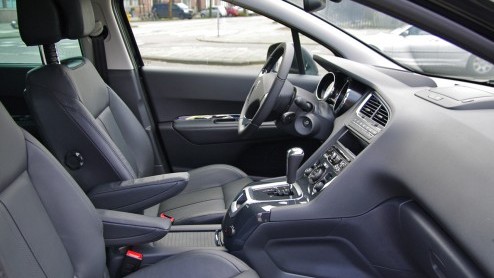 Test vernieuwde Peugeot 5008 is een comfortabele MPV voor het hele gezin. Met 20% bijtelling als je de juiste versie kiest.