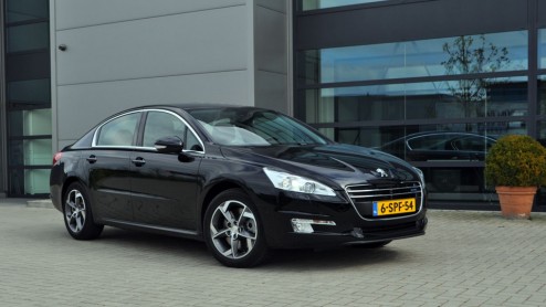 Autotest Peugeot 508 2.0 BlueHDI 180. De Peugeot 508 is een graag geziene gast onder leaserijdend Nederland. De nieuwe 2.0 liter BlueHDI-dieselmotoren, 150 of 180 pk sterk, zijn ook overwegen waard.