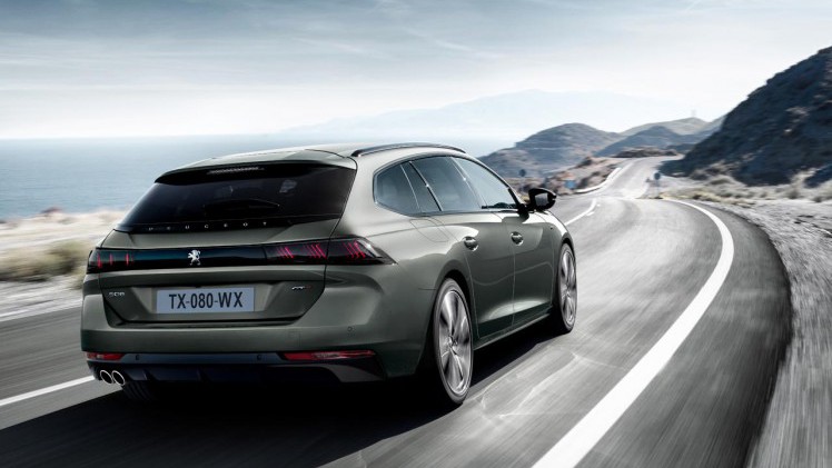 Peugeot laat de foto's zien van de nieuwe 508 SW.
