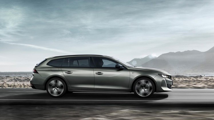Peugeot laat de foto's zien van de nieuwe 508 SW.