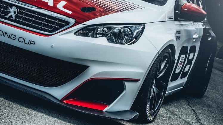 Een Peugeot 308 GTi met 270 pk niet extreem genoeg? Goed nieuws, Peugeot komt met een nog hetere 308, de 308 Racing Cup.
