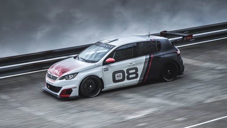 Een Peugeot 308 GTi met 270 pk niet extreem genoeg? Goed nieuws, Peugeot komt met een nog hetere 308, de 308 Racing Cup.