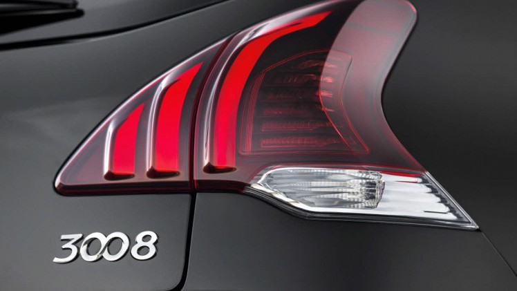 Peugeot verandert focus van crossover naar SUV. De nieuwe 2008 wordt als eerste SUV in de markt gezet, gevolgd door de nieuwe, tweede generatie 3008.