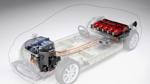 Op de fotos is de 207 Epure te zien. Deze auto zal op de Autosalon van Parijs te zien zijn en laat zien dat Peugeot ver is in het ontwikkelen van een milieuvriendelijke auto.