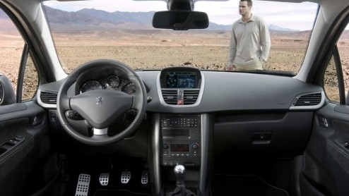 De hete hatchback uit de Peugeotstal heeft sinds vandaag een prijskaartje.