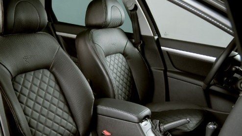 Wit schijnt in te zijn tegenwoordig. Dat moeten geloven als we alle wit gespoten conceptmodellen zien op diverse autoshows. Nou vinden wij wit niet echt de ideale kleur en daarom zijn we dan ook blij