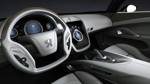 Vanaf 30 september barst het autogeweld weer los in Parijs. De Autosalon van Parijs opent zijn deuren op die dag. Als Frans merk moet je dan wel wat laten zien. Peugeot geeft alvast een voorproefje.