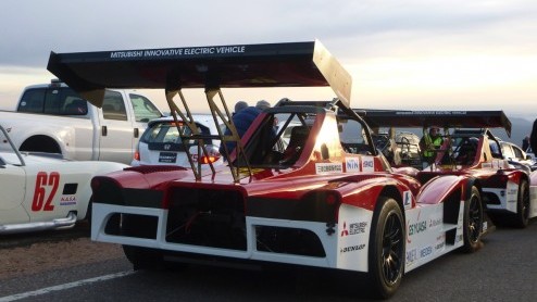 Pikes Peak 2014: larger, greater and bigger. De Hillclimb van Goodwood Festival of Speed is er niets bij.