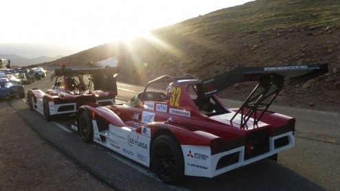 Pikes Peak 2014: larger, greater and bigger. De Hillclimb van Goodwood Festival of Speed is er niets bij.