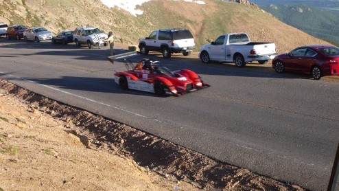 Pikes Peak 2014: larger, greater and bigger. De Hillclimb van Goodwood Festival of Speed is er niets bij.