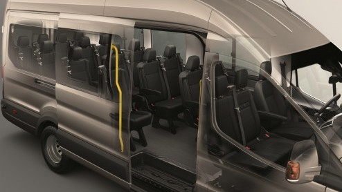 Ford Transit Minibus biedt plaats aan maximaal personen.