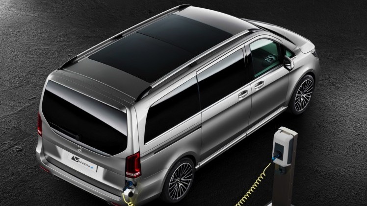 Mercedes-Benz Concept V-ision e is een V-Klasse met plug-in hybridetechniek van de C350e.