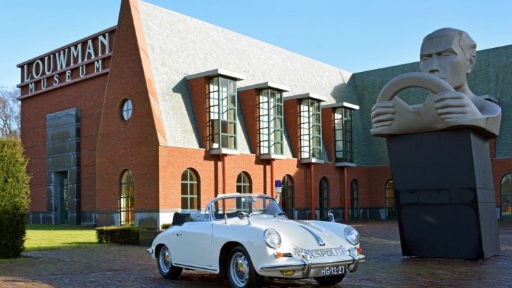 In het Louwman Museum is nu ook van de oudste Politie-Porsches te bewonderen. Deze Porsche 356B deed dienst van 1962 tot en met 1966.
