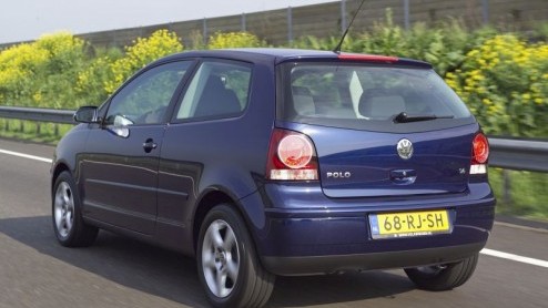 Nog op zoek naar een rijdend kerstkado? Volkswagen houdt tot eind van haar jaar actie. Zowel de Fox als de Polo kopers worden extra in het winterse zonnetje gezet. Beide modellen zijn tijdelijk 1000 e