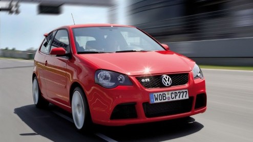 Volkswagen komt met een uitvoering van de Polo die wel heel erg heet is. 180 Paardenkrachten liggen er in de Polo GTI Cup Edition. Hierdoor is deze Polo de meest krachtigste Polo ooit.