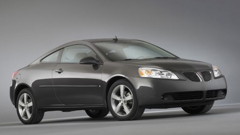 Pontiac gaat op de autoshow van New York een studiemodel laten zien van een snelle G6. De anders wat brave auto krijgt een 3,9 liter V6 en veel spoilers.