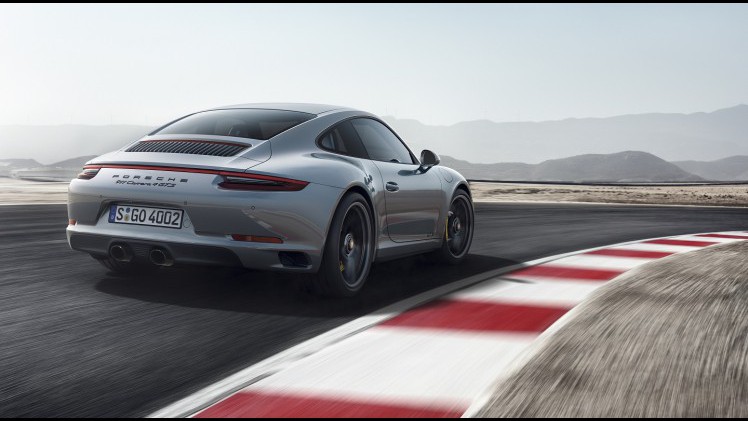 Porsche heeft ook de GTS-modellen vernieuwd. Er is keuze uit vijf modellen, voor ieder wat wils. Vanaf maart staan ze bij de dealers, maar ze zijn nu alvast te bestellen.