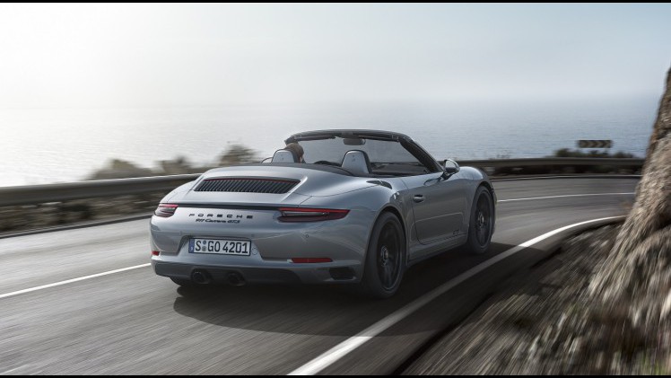 Porsche heeft ook de GTS-modellen vernieuwd. Er is keuze uit vijf modellen, voor ieder wat wils. Vanaf maart staan ze bij de dealers, maar ze zijn nu alvast te bestellen.