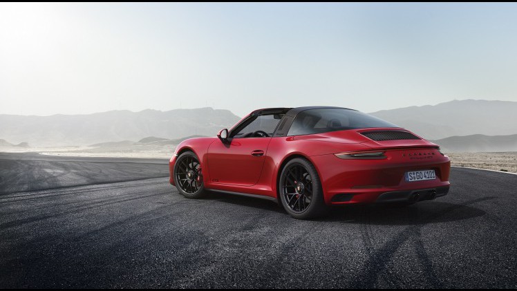 Porsche heeft ook de GTS-modellen vernieuwd. Er is keuze uit vijf modellen, voor ieder wat wils. Vanaf maart staan ze bij de dealers, maar ze zijn nu alvast te bestellen.