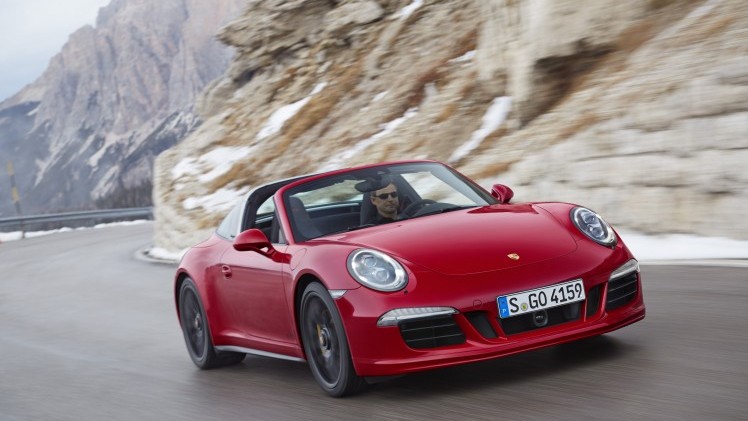 Porsche levert vanaf maart 2015 de 911 zowel in Coup, Cabriolet als Targa4 in de GTS-uitvoering.