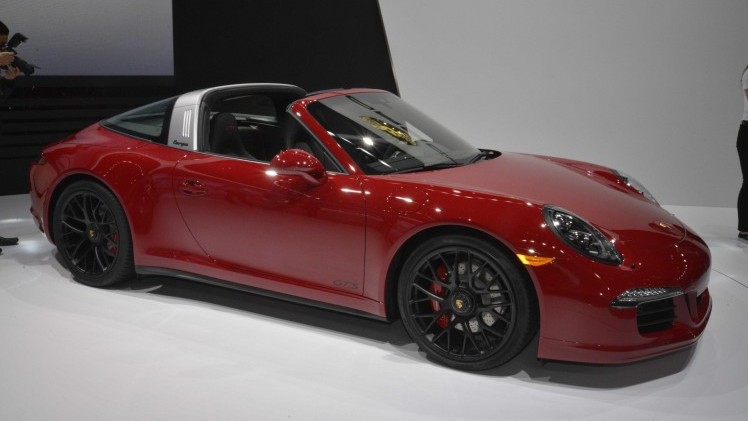 Porsche levert vanaf maart 2015 de 911 zowel in Coup, Cabriolet als Targa4 in de GTS-uitvoering.